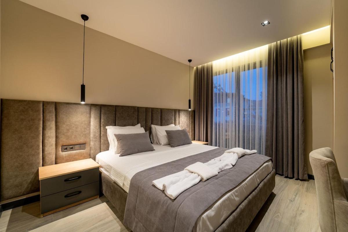 Tierra Detached Ultra Luxurious Villa